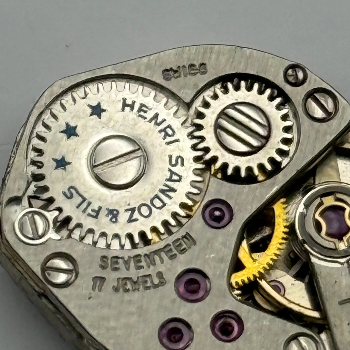 FHF 69 Watch Movement Everite 17 Jewels Swiss Manual Wind Parts Repair 15.3mm
