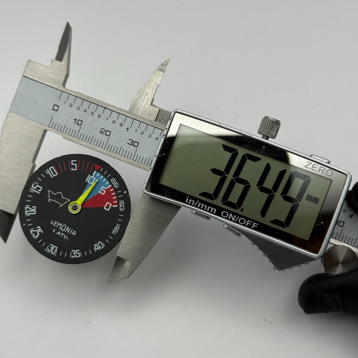 Lemania 1 ATU Watch Movement Yacht Timer Rare B5 6120 Stopwatch 1 Jewel Parts