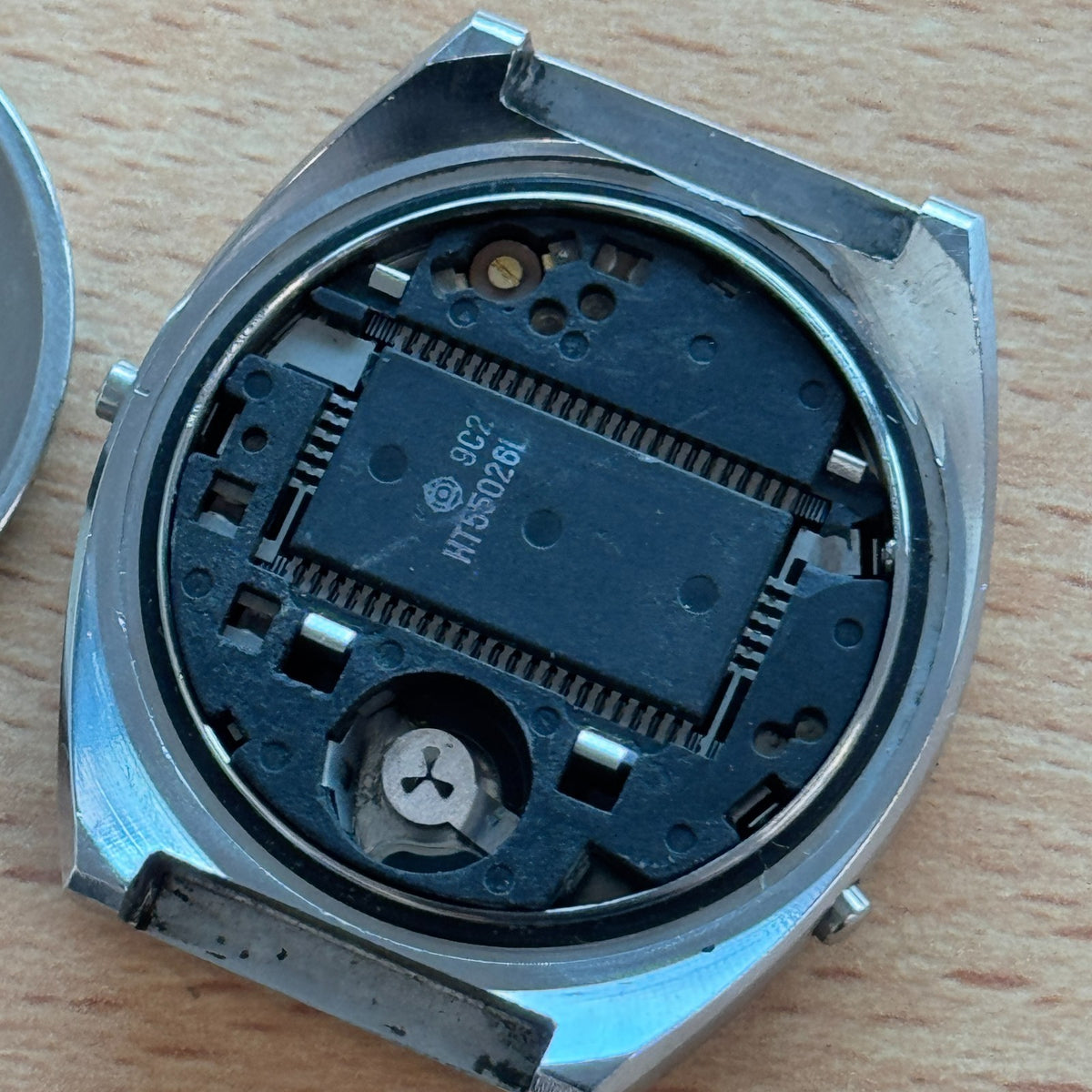 1980s Rotary Digital LCD Watch - Rare Model - Untested For Parts / Repair - 36mm