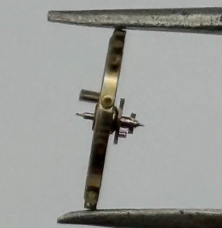 FEF 270 Balance Wheel Complete And Spring 5¼’’’ Renata 173 Watch Movement Parts