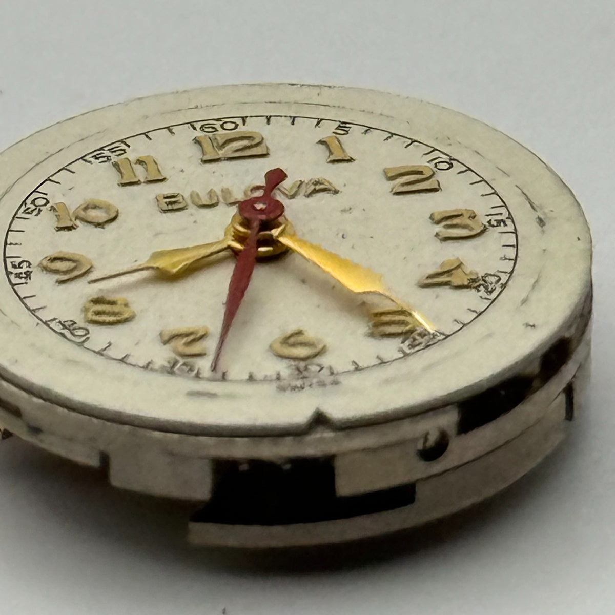 Bulova 7BSC Watch Movement Red Sweep Seconds Hand 17J Swiss Parts Repair 17.1mm