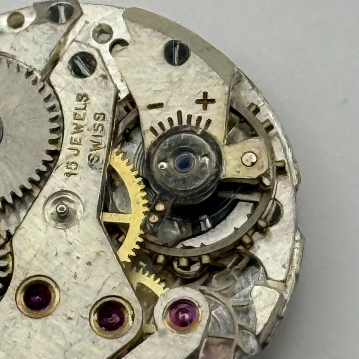 Technos Watch Movement 15 Jewels Swiss Manual Wind Vintage Parts Repair 19.6mm