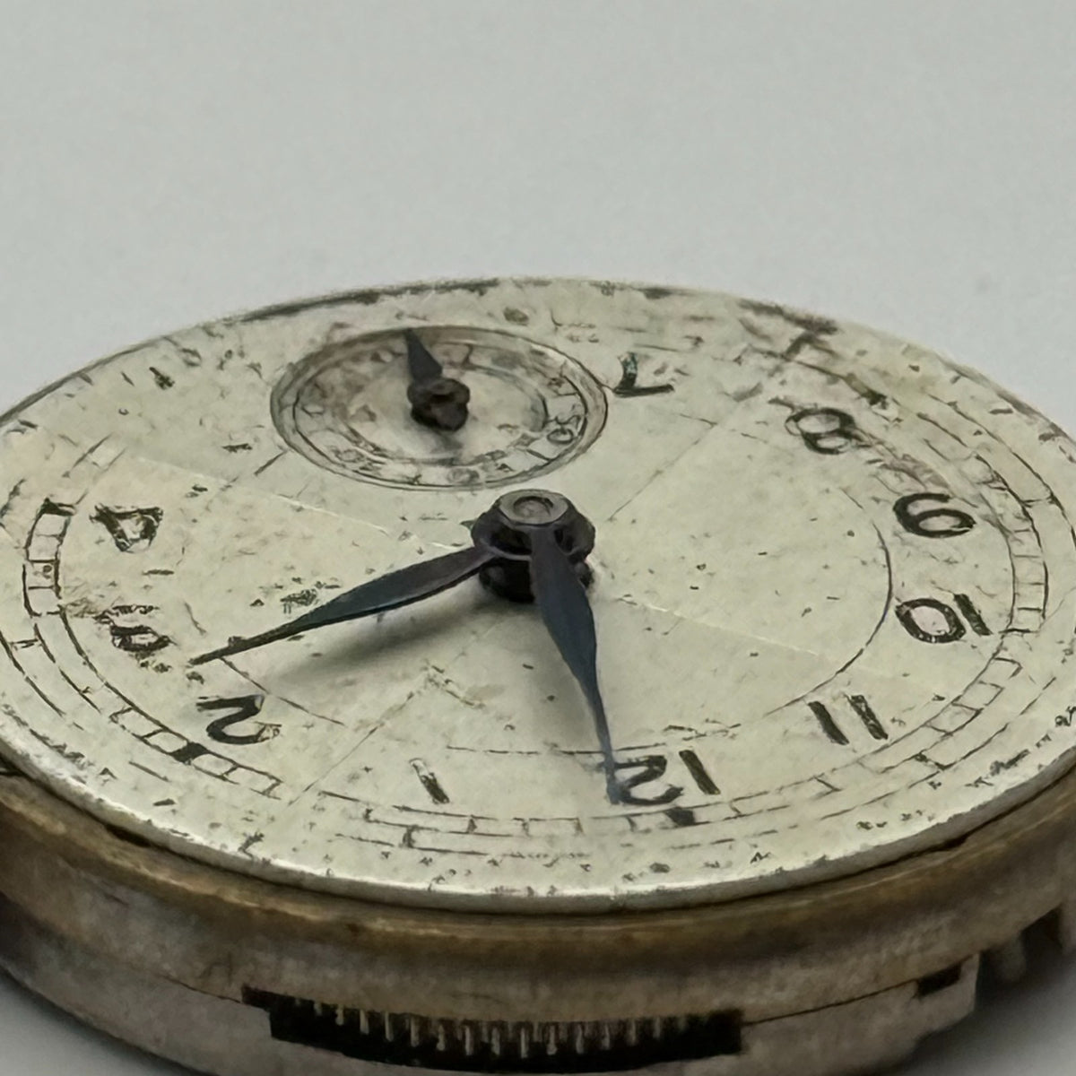 Peseux 60 Watch Movement Rotary 15 Jewels Swiss Manual Wind Parts Repair 18.6mm