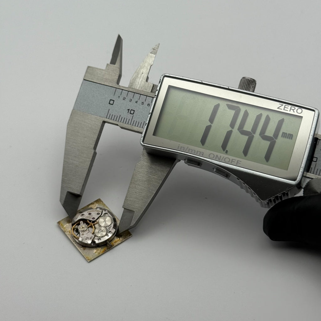 Hamilton C80 Watch Movement - Spares - For Parts / Repair - 17.4mm