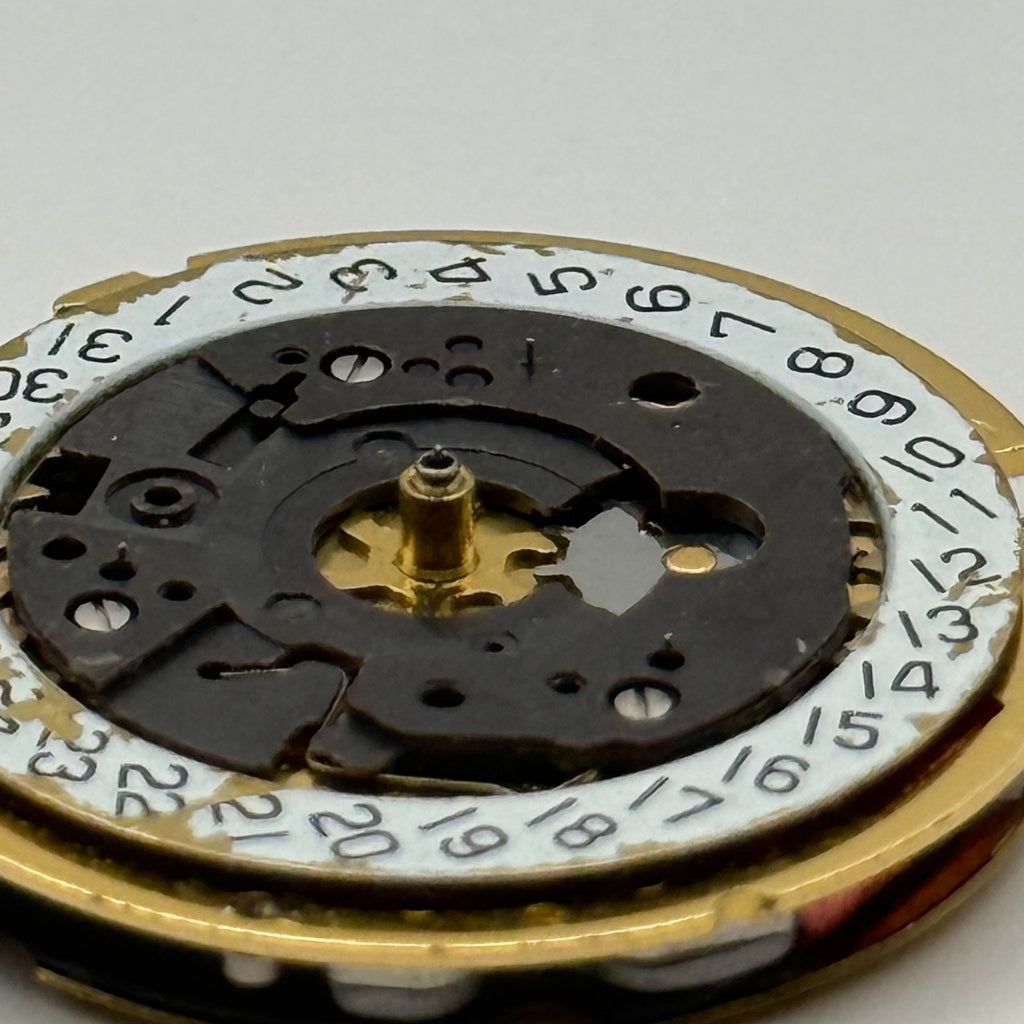 ISA 8172 Watch Movement - Quartz Date 3 Jewels - For Parts / Repair - 26.1mm