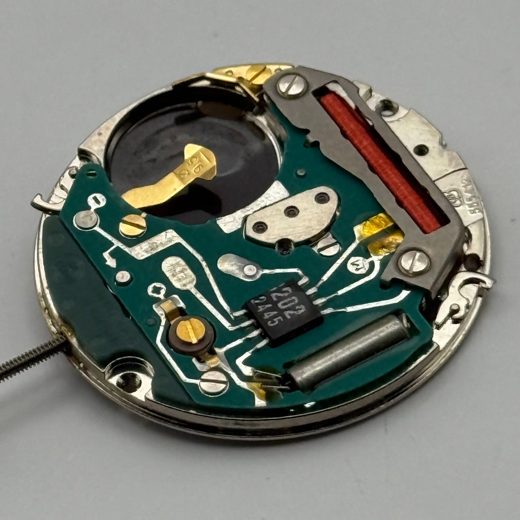 ETA 555.412 Watch Movement Running Quartz Swiss 7 Jewels Parts Repair 23.9mm