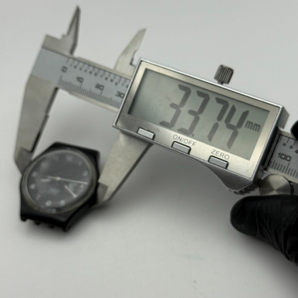 33mm Vintage 1996 Swatch Black Dial Plastic Quartz Watch UNTESTED PARTS REPAIR