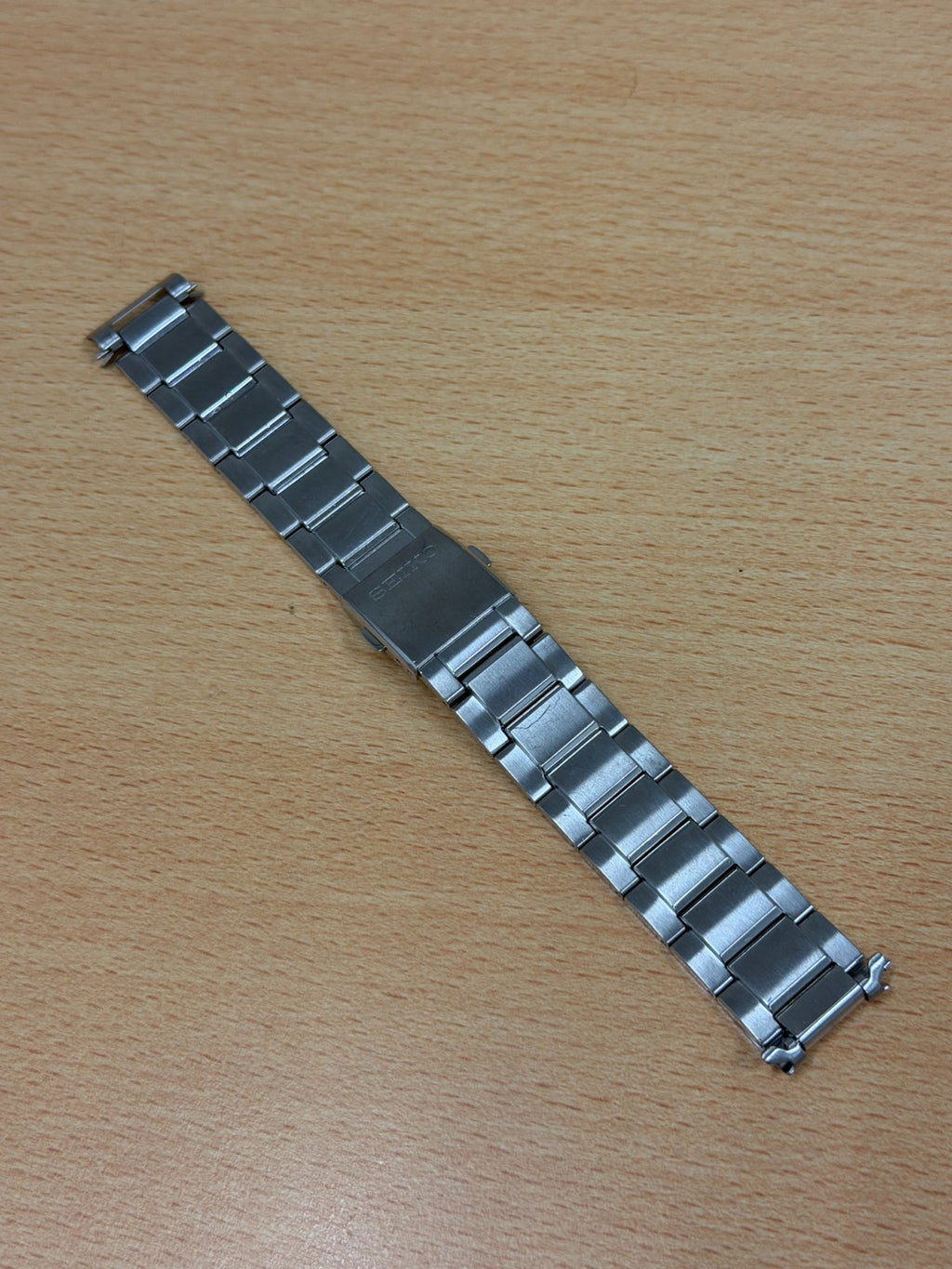 Seiko M0ES-D-I Bracelet - 754 - For 5M62 Kinetic - 20mm Ends - Stainless Steel