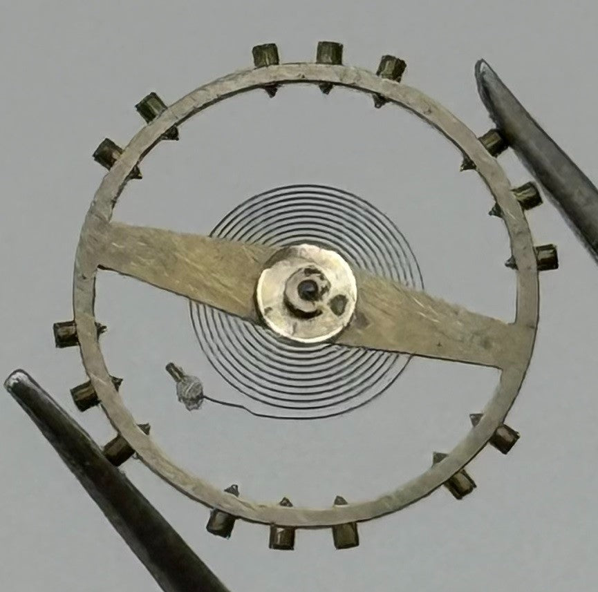 Peseux 320 330 Balance Wheel Complete And Spring 454 M Watch Movement Parts NOS