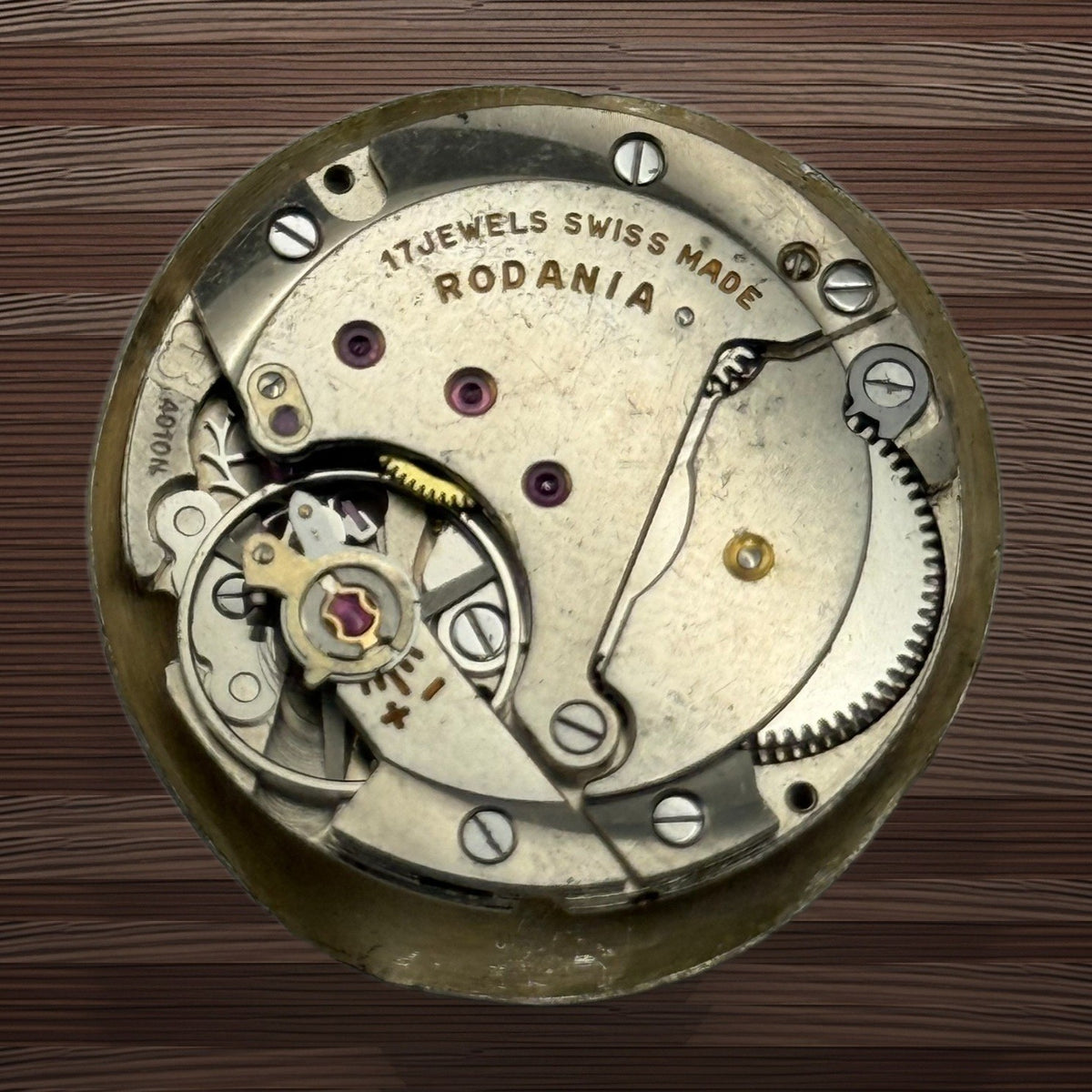 Felsa 4010N Watch Movement - Rodania 17 Jewels - For Parts / Repair - 28.6mm