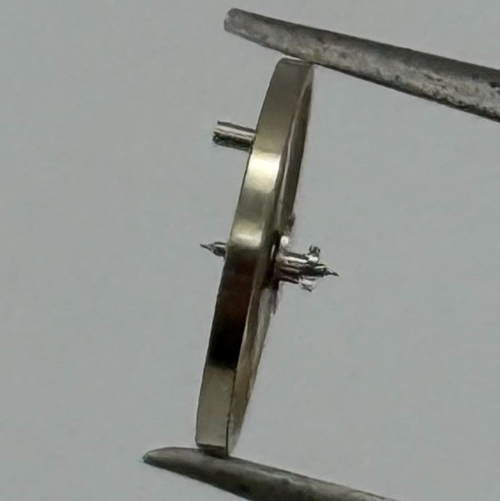 ST 69 Balance Wheel Complete And Spring Renata 1130 Watch Movement Parts NOS