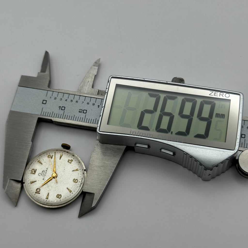 Record 620 Watch Movement - Running - For Parts / Repair - 26.5mm