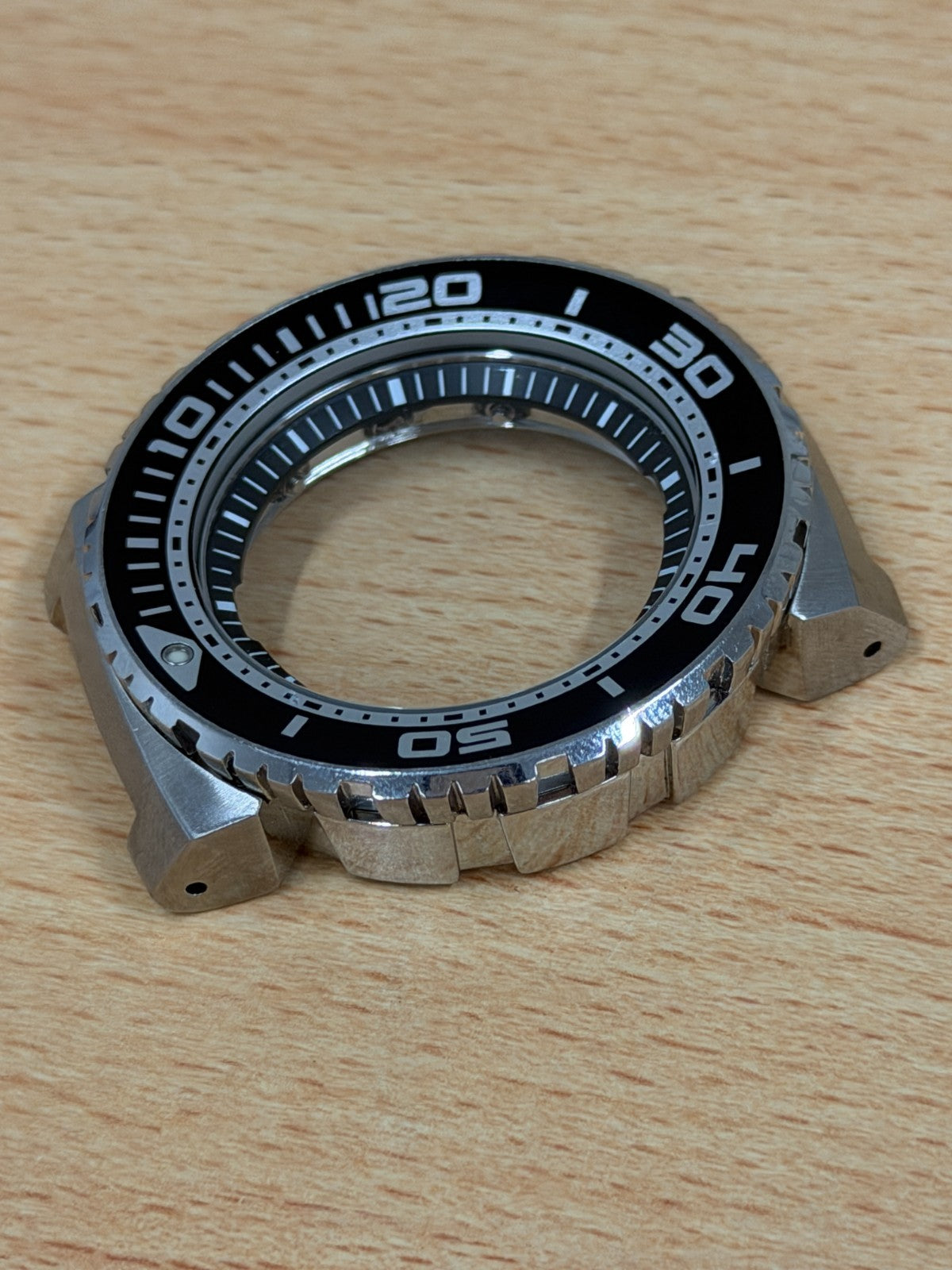 Seiko Caesar 7T92-0JG0 Chronograph Divers Watch Case SNDA13P1 - New Old Stock