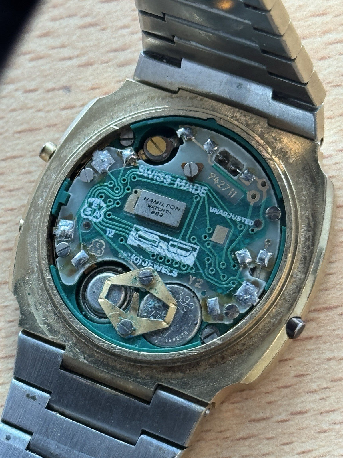 ESA 942.711 Hamilton Digital Watch Chronograph Quartz Vintage For Parts / Repair