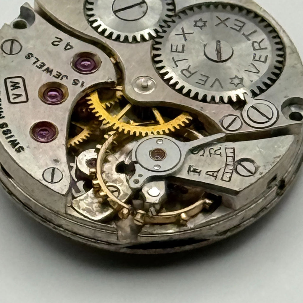 Vertex 42 Watch Movement - VW 15 Jewels - Running - For Parts / Repair - 19.6mm