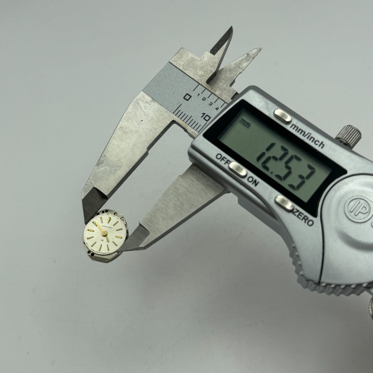 Hamilton 16 Watch Movement Ladies Manual Wind Vintage Swiss Parts 13mm