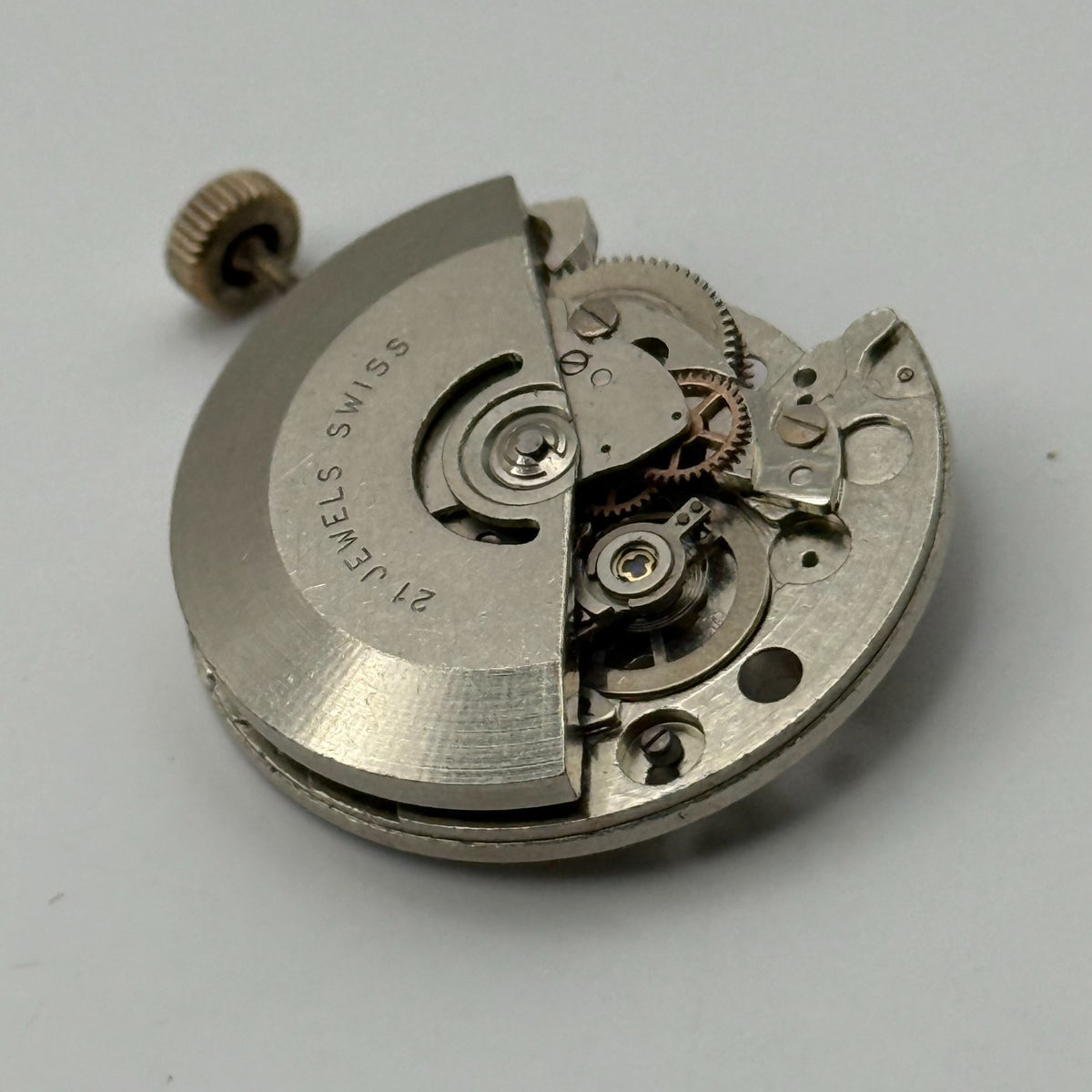 EB 8135 Watch Movement - 21 Jewels Automatic For - For Parts / Repair - 25.9mm