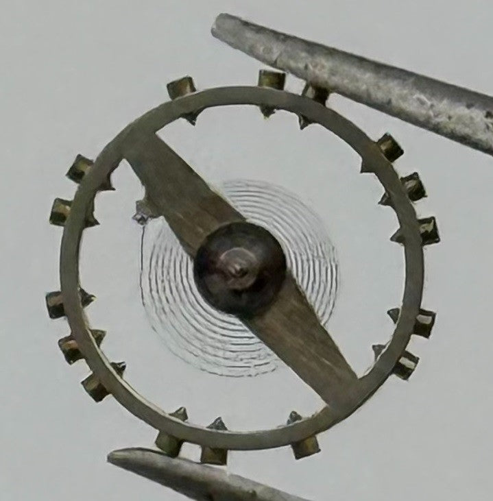 AV 39 391 Balance Wheel Complete And Spring 721 N 7¾''' Watch Movement Parts NOS