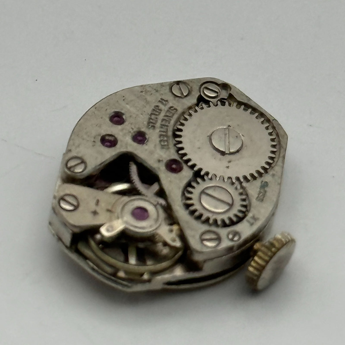 FHF ST 69-21 Watch Movement Ingersoll 17 Jewels Lever Manual Wind Parts 17.7mm