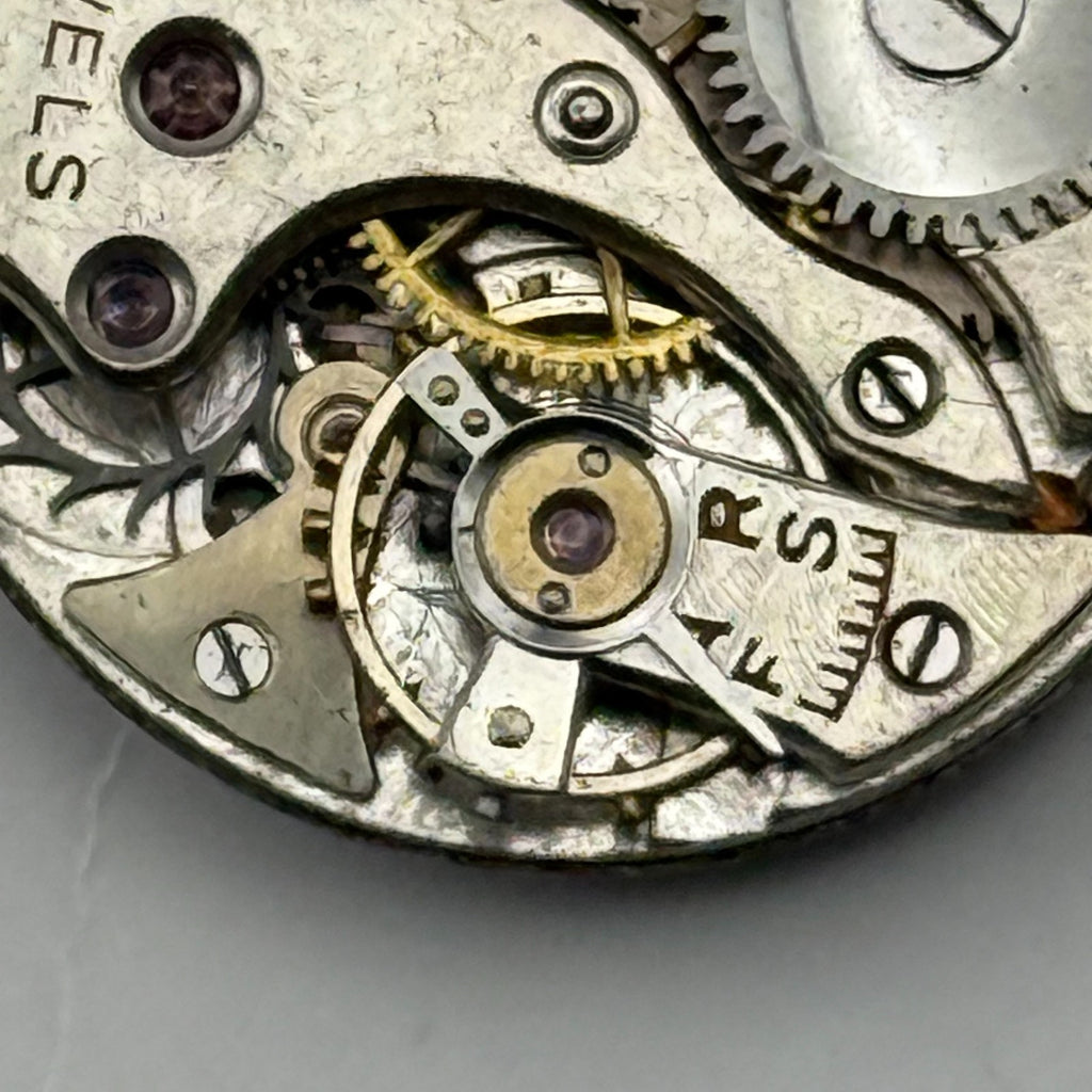 Unidentified Watch Movement 15 Jewels Swiss Manual Wind Parts Repair 19.7mm