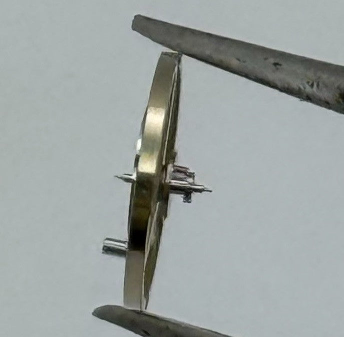 INTS 36-21 Balance Wheel Complete And Spring 1723 M Watch Movement Parts NOS