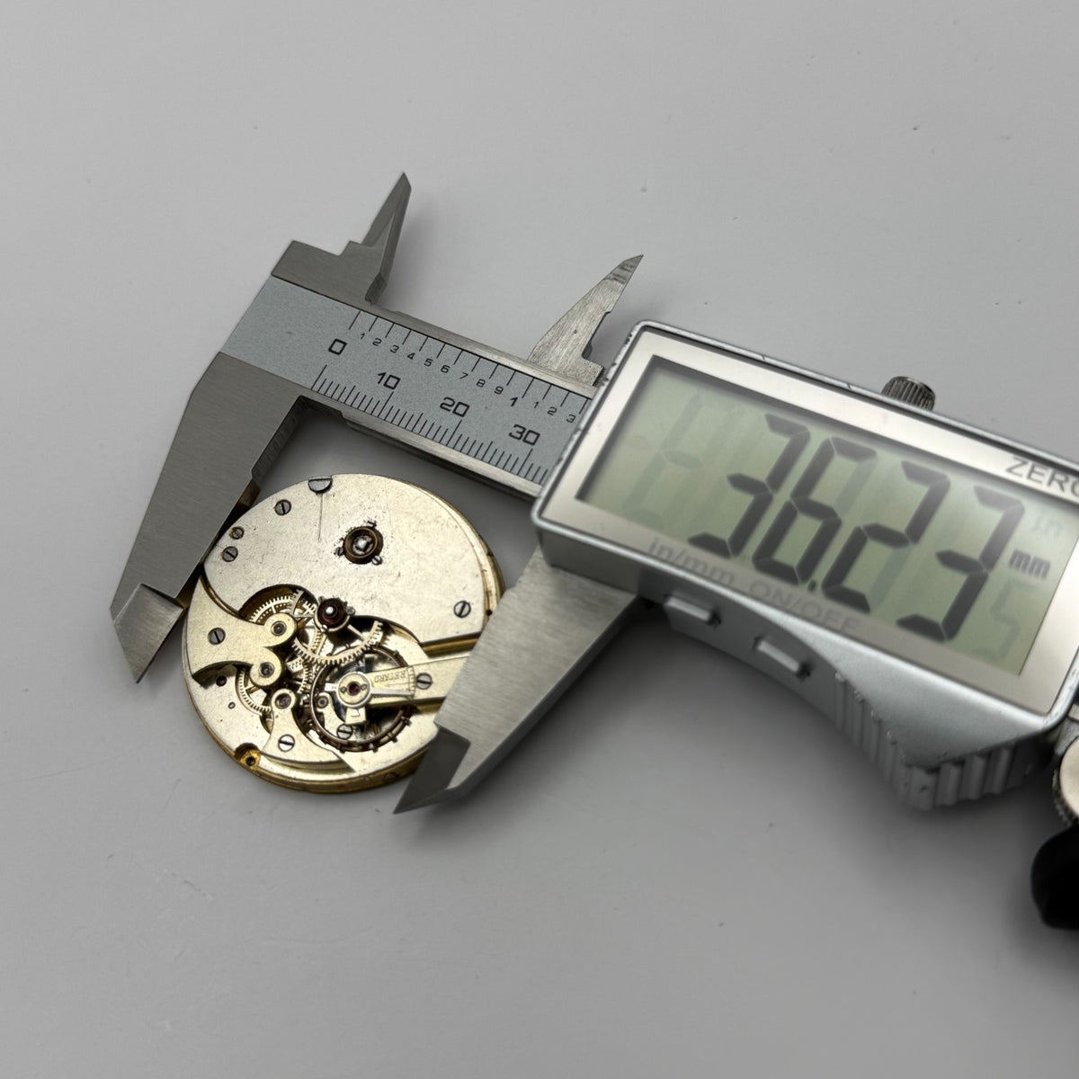 High Grade Pocket Watch Movement Running Hunter Antique Parts 36.2mm