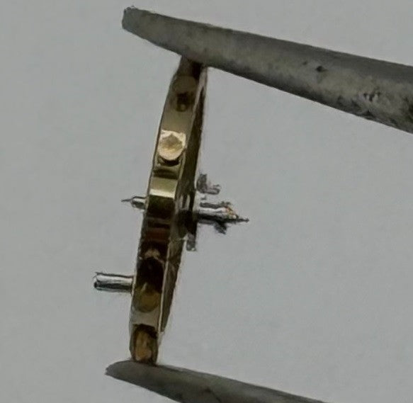AS 1677 Balance Wheel Complete And Spring Renata 1224 M Watch Movement Parts NOS