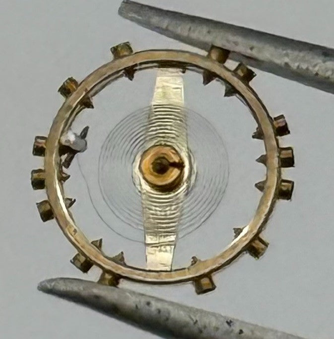 FEF 430 6600 Balance Wheel Complete And Spring Renata 943 M Watch Movement Parts