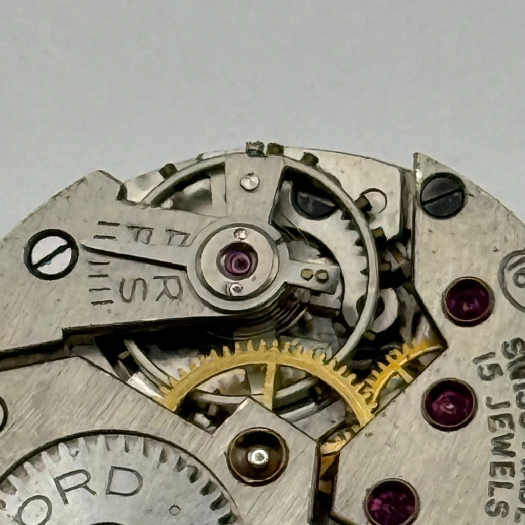 Record 160 Watch Movement - Sub Seconds 15 Jewels - For Parts / Repair - 21.9mm