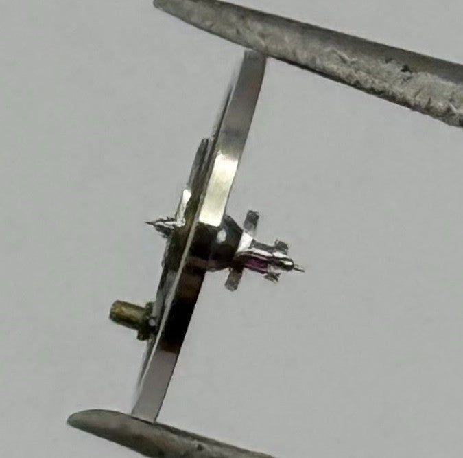 RL 9013 9031 Balance Wheel Complete And Spring 1803 M Watch Movement Parts NOS