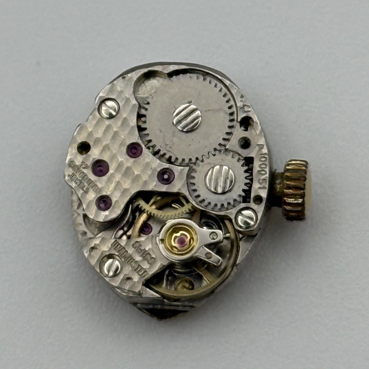 P100051 Watch Movement - Accurist - Running - For Parts / Repair