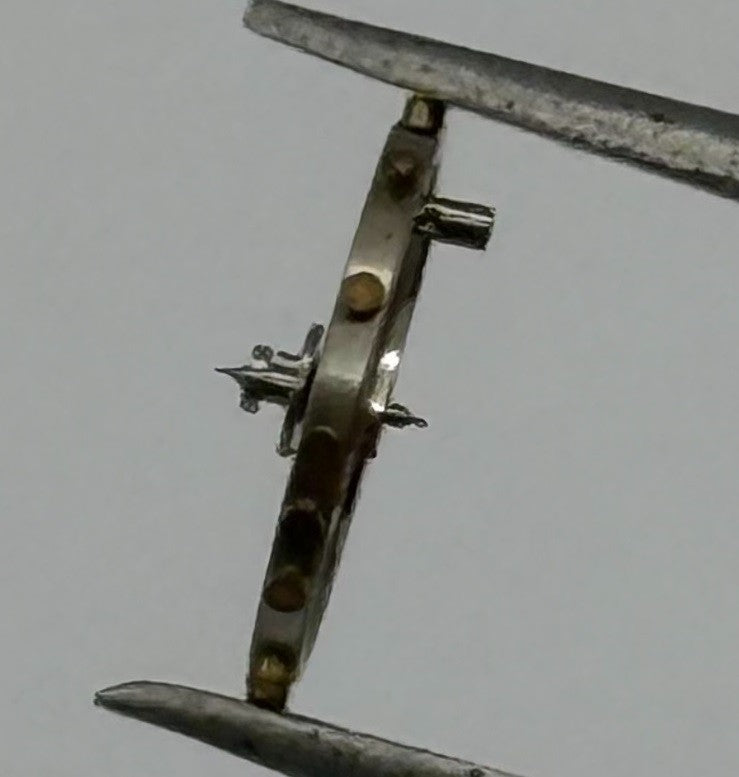 AS 970 Balance Wheel Complete And Spring 8¾’’’ Renata 27 M Watch Movement Parts