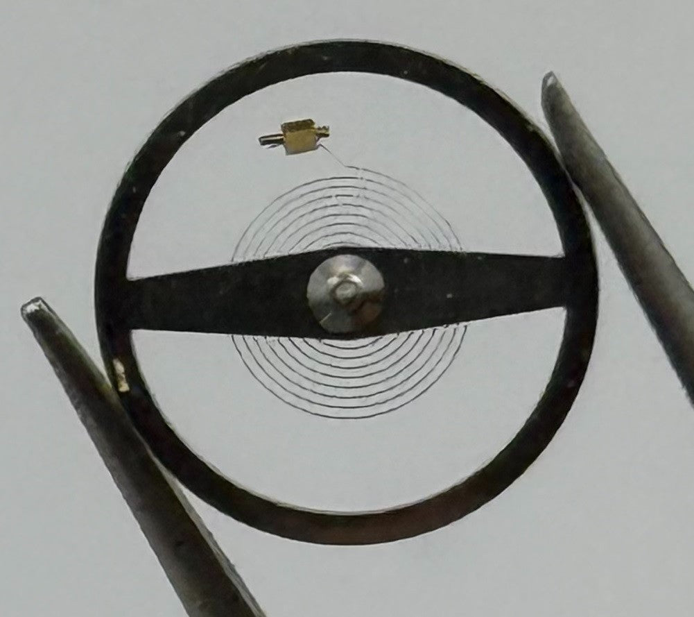 RL 1013/21 1317/21 Balance Wheel Complete And Spring 5515 /1 Watch Movement Part