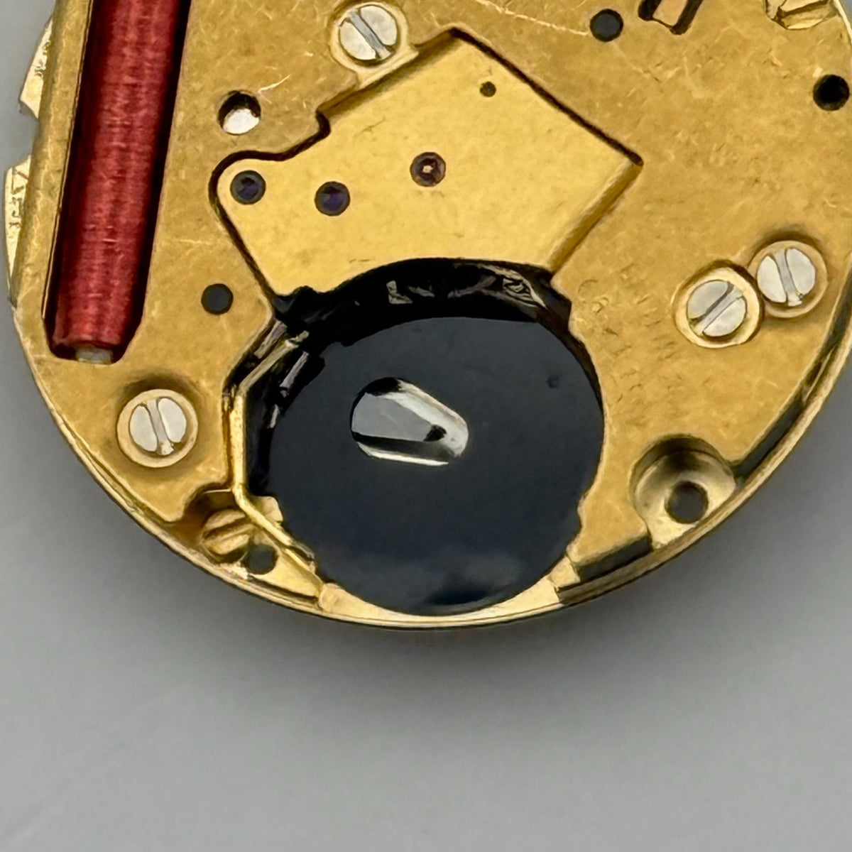 ETA F03.111 Watch Movement Quartz Swiss Date 3 Jewels Vintage Parts Spare 17.4mm