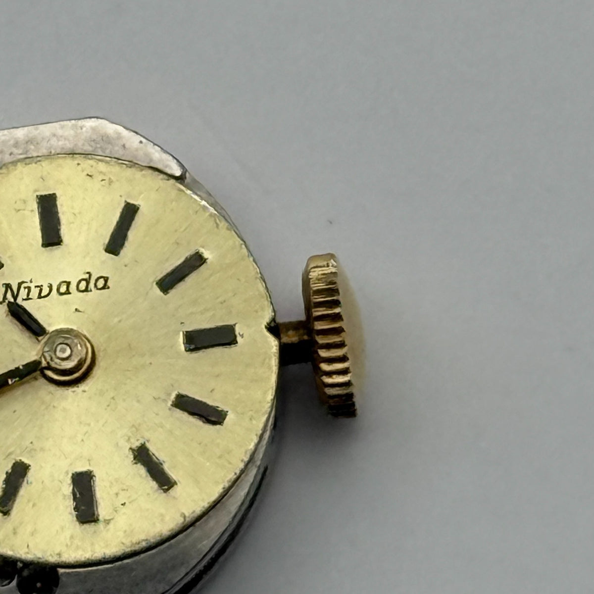 FEF 6630 Watch Movement Nivada 17 Jewels Swiss Manual Wind Parts Repair 13mm