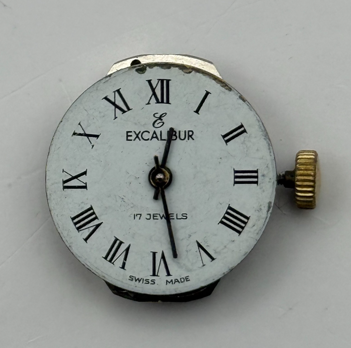 FHF ST 69N Watch Movement Excalibur 17 Jewels Swiss Ladies Parts Repair 15.3mm