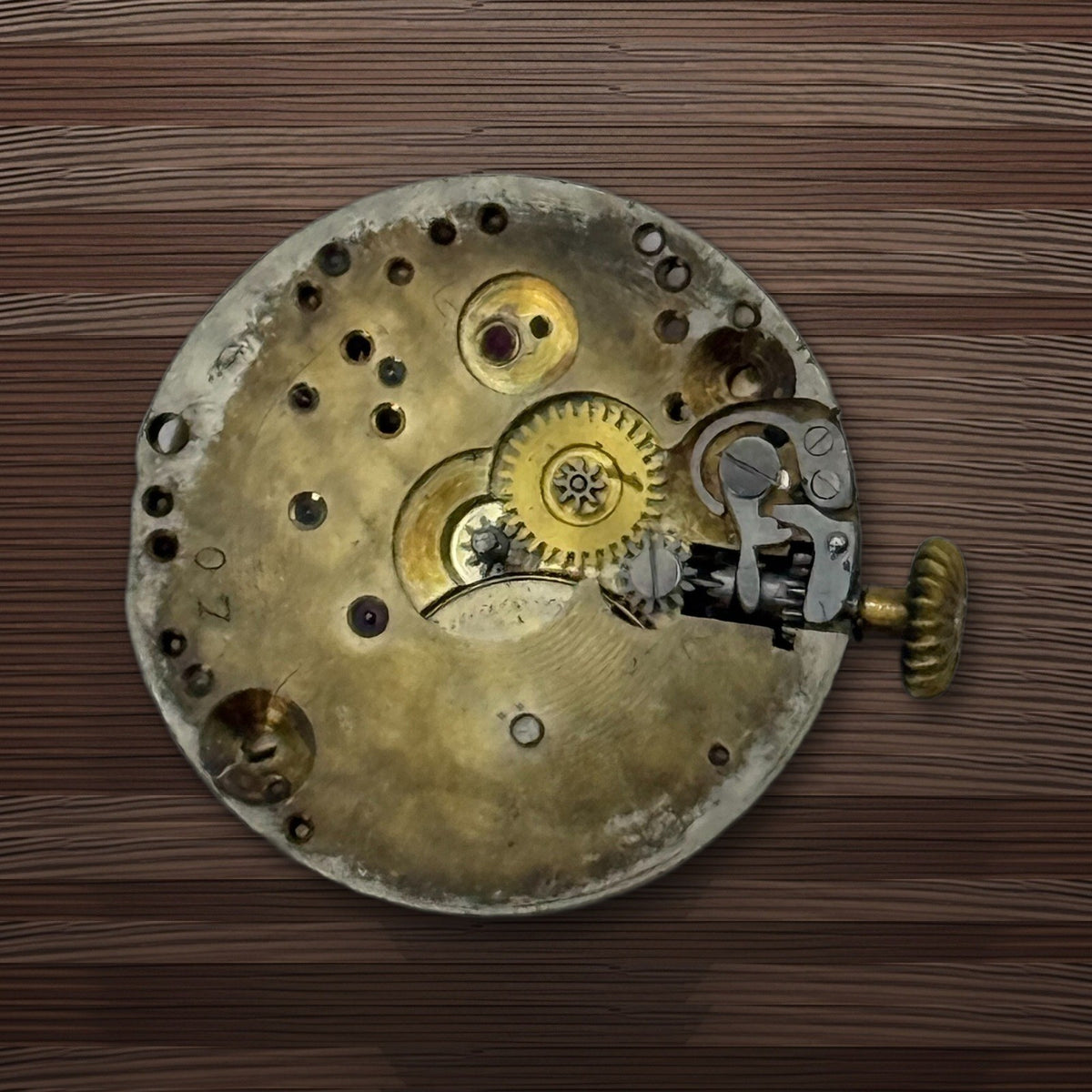 Unidentified Watch Movement - For Parts / Repair - 21.9mm