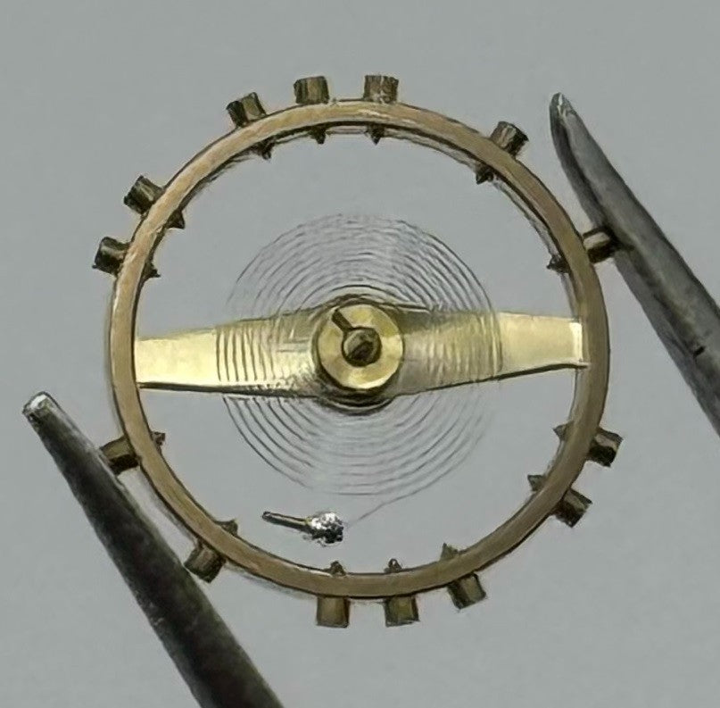 AV 41 Balance Wheel Complete And Spring 5¼’’’ Watch Movement Parts NOS