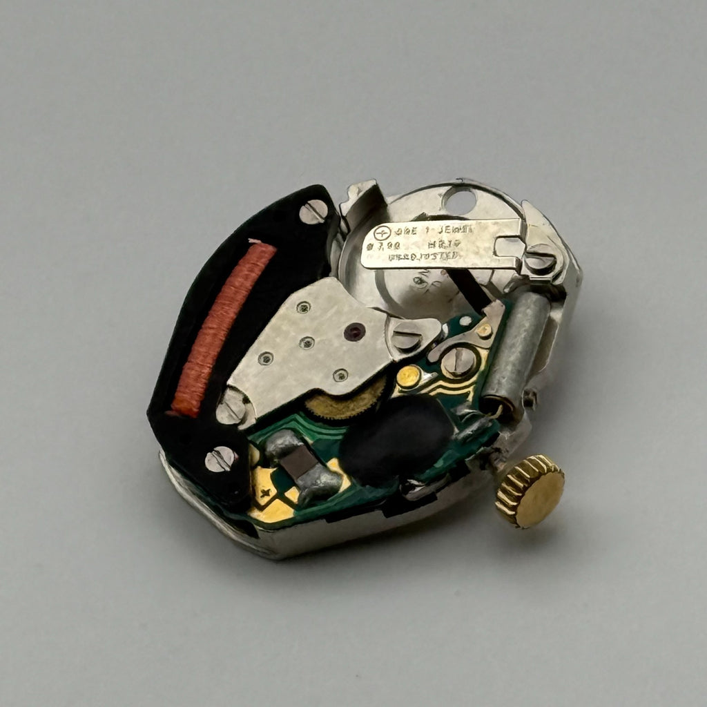 ETA 561.001 Watch Movement Running Quartz 1 Jewel Swiss Parts Repair 15.3mm
