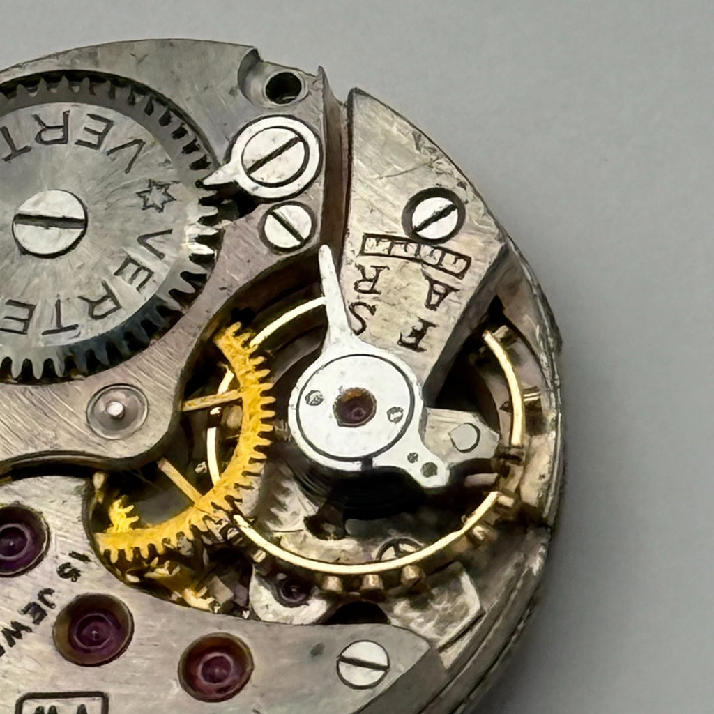 Vertex 42 Watch Movement - VW 15 Jewels - Running - For Parts / Repair - 19.6mm