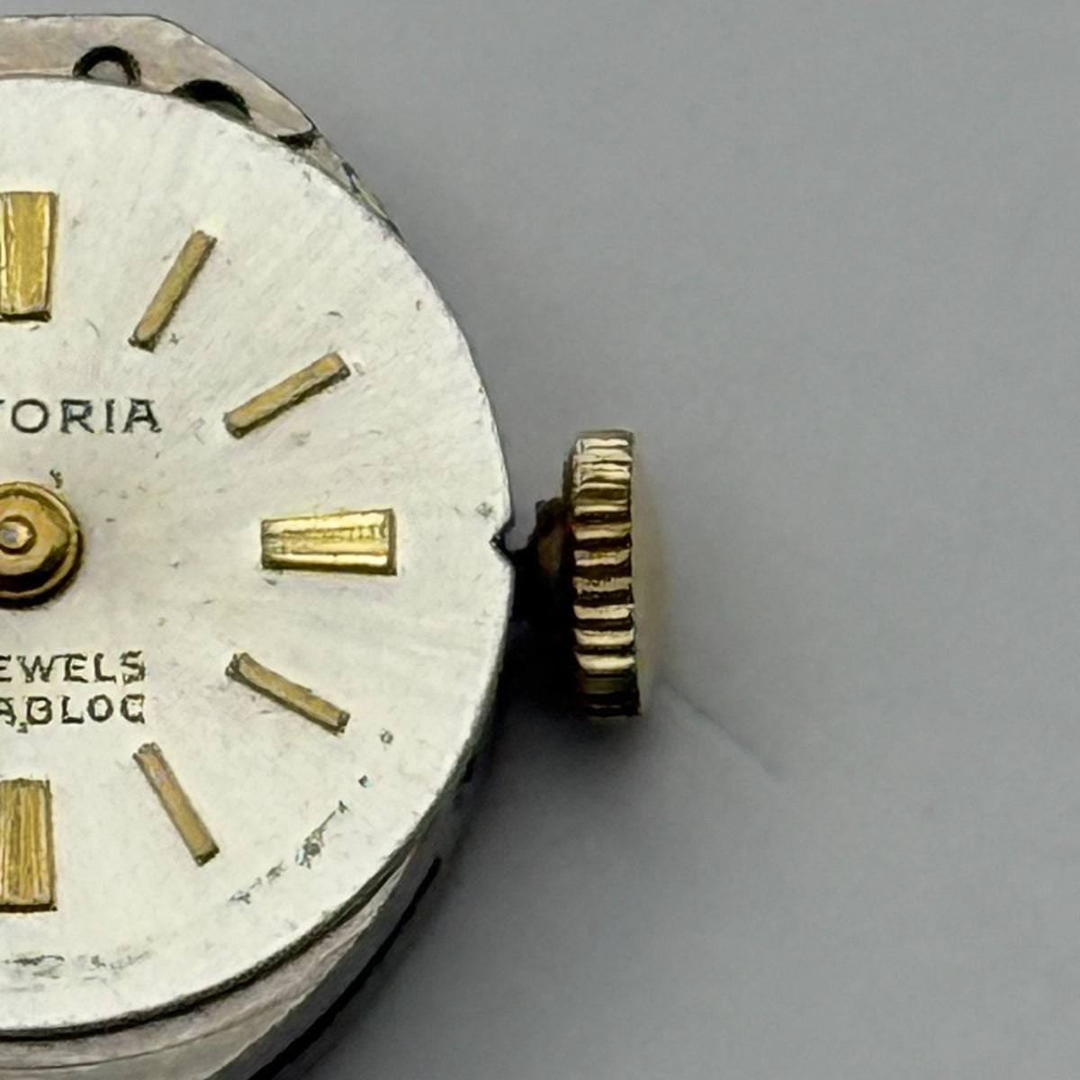 PUW 1075 Watch Movement Running Astoria 17 Jewels Swiss Manual Wind Parts 12.9mm