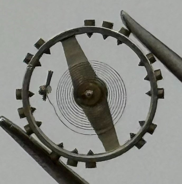 ETA 1201 Balance Wheel Complete And Spring Pour Watch Movement Parts Vintage NOS