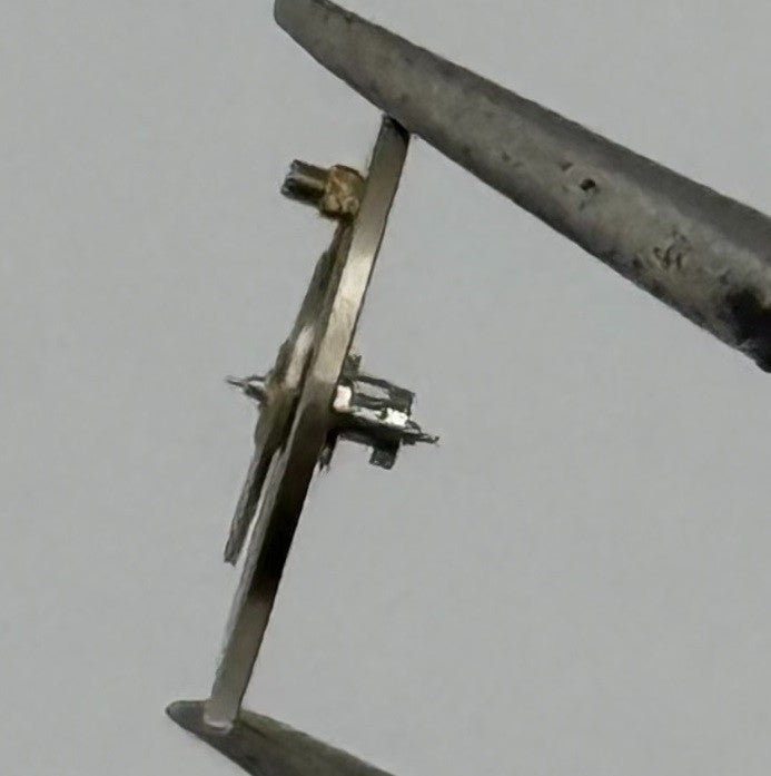 EB 8140 Balance Wheel Complete And Spring 8¾’’’ 1319 Watch Movement Parts NOS