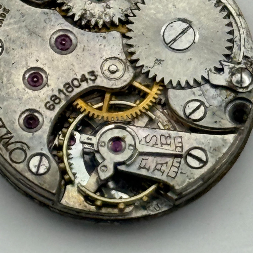 Omega 19.4S Watch Movement - Rare Calibre For Restoration Or Parts Use 19.7mm