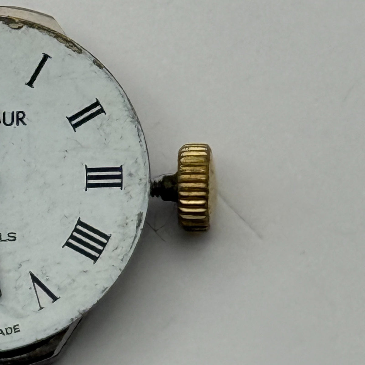 FHF ST 69N Watch Movement Excalibur 17 Jewels Swiss Ladies Parts Repair 15.3mm