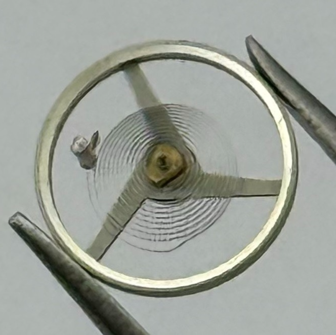 ST 69-21 Balance Wheel Complete And Spring Renata 1509 Watch Movement Parts NOS