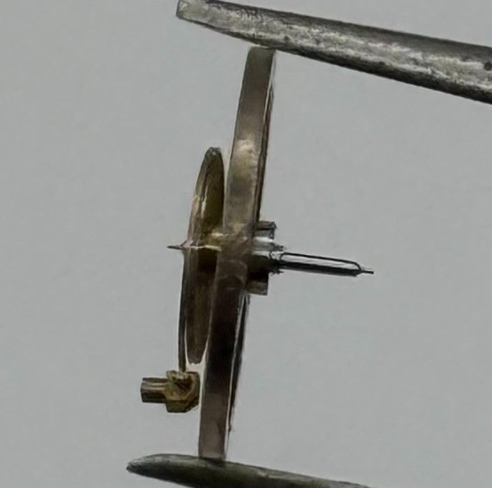 EB 1504 1599 Balance Wheel Complete And Spring Renata 455 Watch Movement Parts