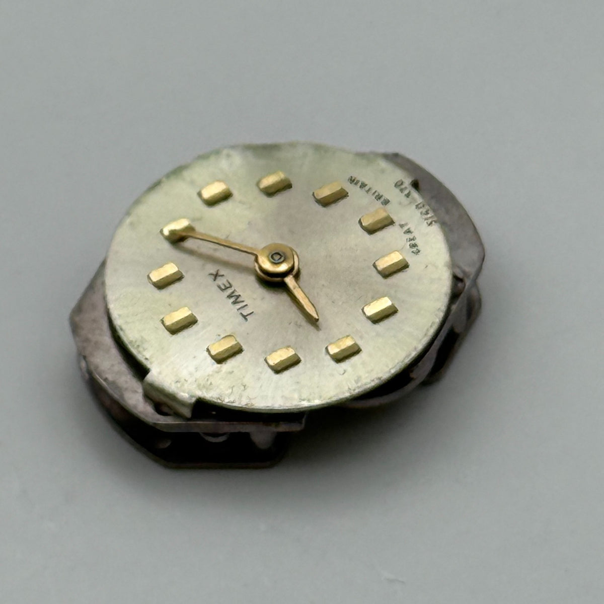 Timex 468 Watch Movement Great Britain Manual Wind Vintage Parts Repair 15.3mm
