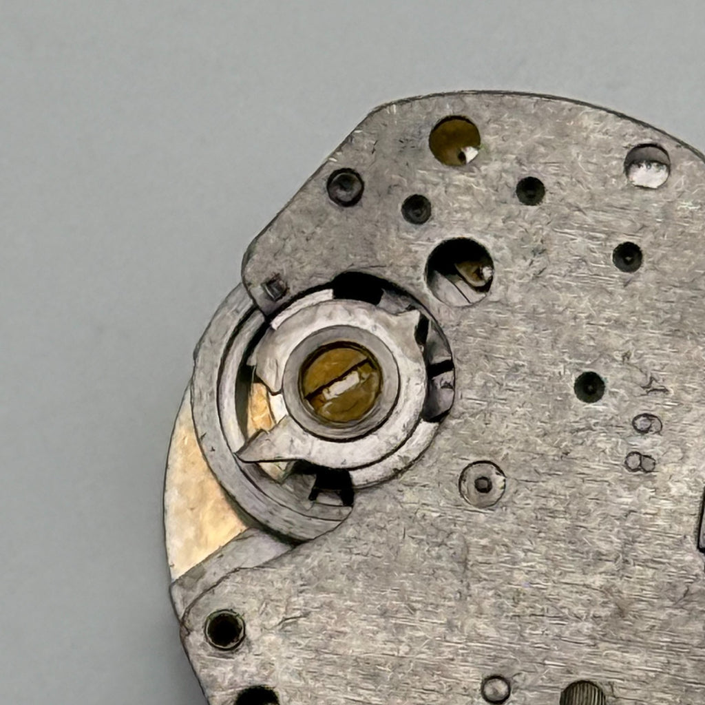 Timex 468 Watch Movement Great Britain Manual Wind Vintage Parts Repair 15.3mm