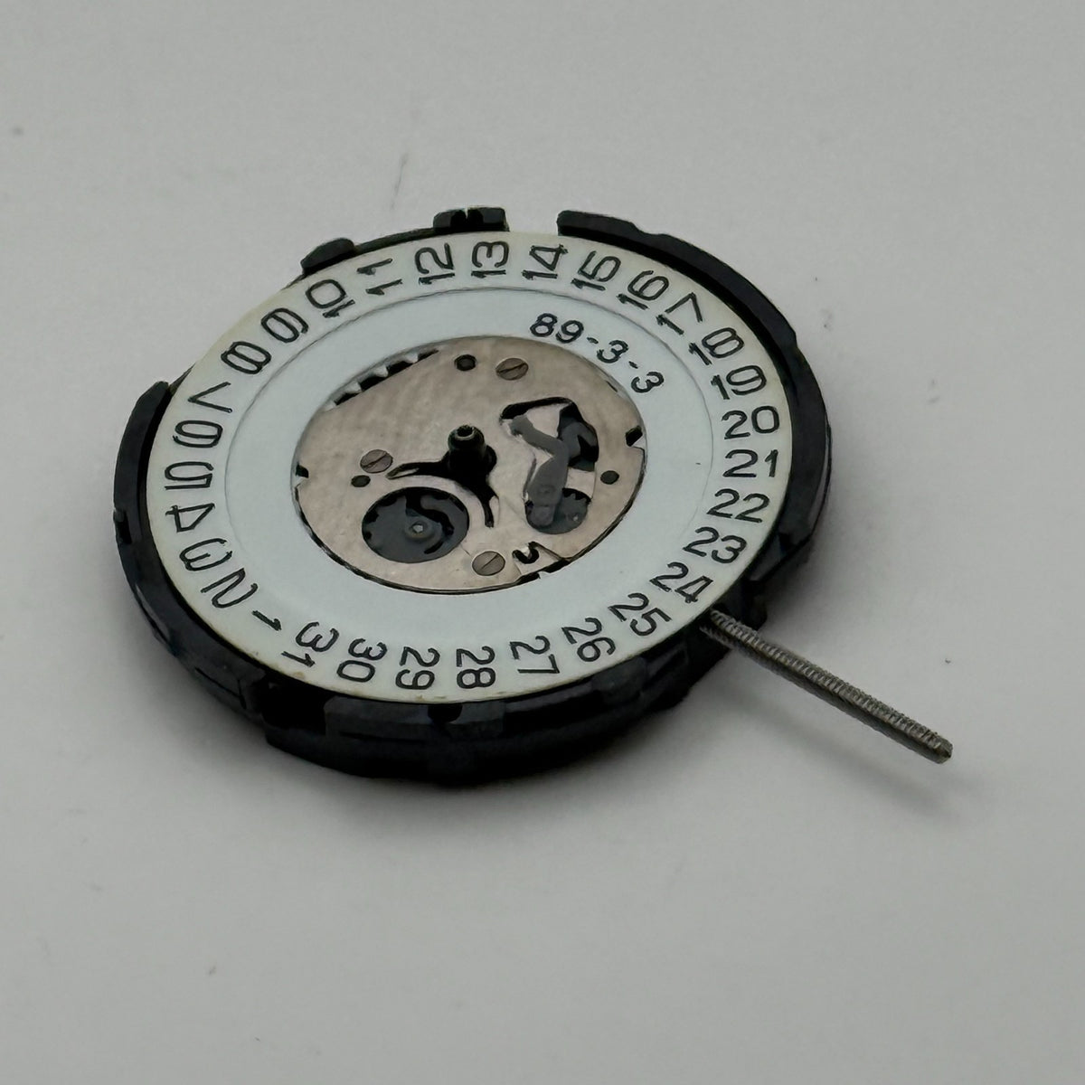 Citizen 5510A Watch Movement Quartz Japan No Jewel Untested Parts Repair 15.3mm